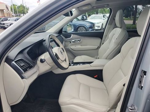 Certified 2025 Volvo XC90 T8 Plus w/ Protection Package Premier AWD/4WD image 15