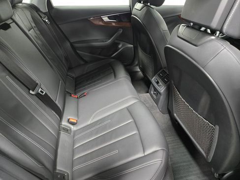 Used 2022 Audi A4 2.0T Premium image 46
