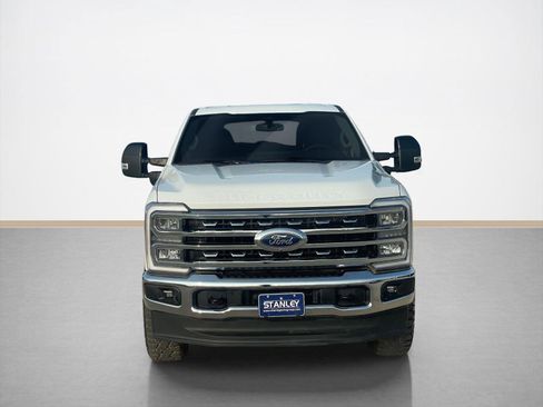 Used 2025 Ford F250 Lariat w/ Tremor Off-Road Package AWD/4WD image 2