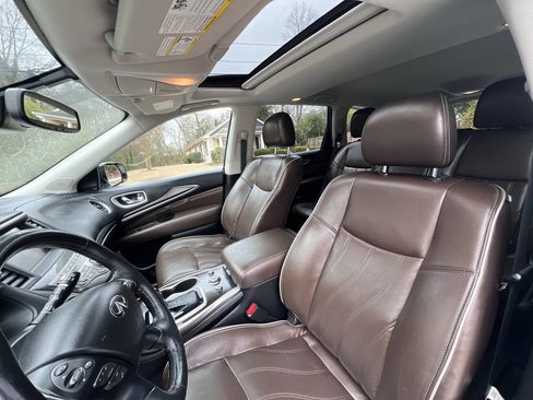 Used 2019 INFINITI QX60 Luxe w/ Essential Package image 11