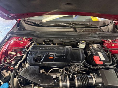 Used 2022 Honda Accord Touring image 19