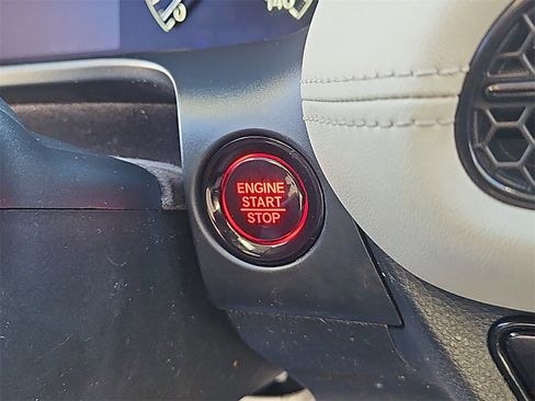 Certified 2024 Honda HR-V LX image 18