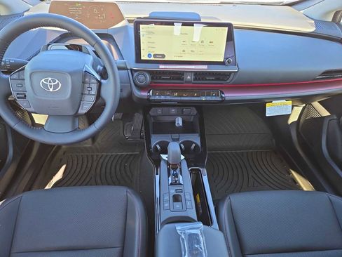 New 2026 Toyota Prius Plug-In Hybrid image 5