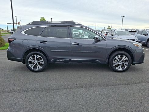 Used 2021 Subaru Outback Touring AWD/4WD image 8