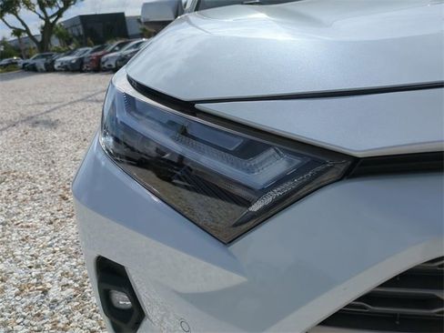 Used 2025 Toyota RAV4 Limited image 10
