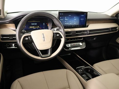 New 2026 Lincoln Corsair Reserve w/ Jet Appearance Package FWD image 2