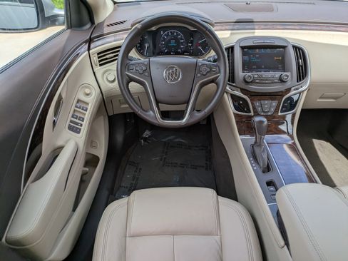 Used 2015 Buick LaCrosse Leather image 12