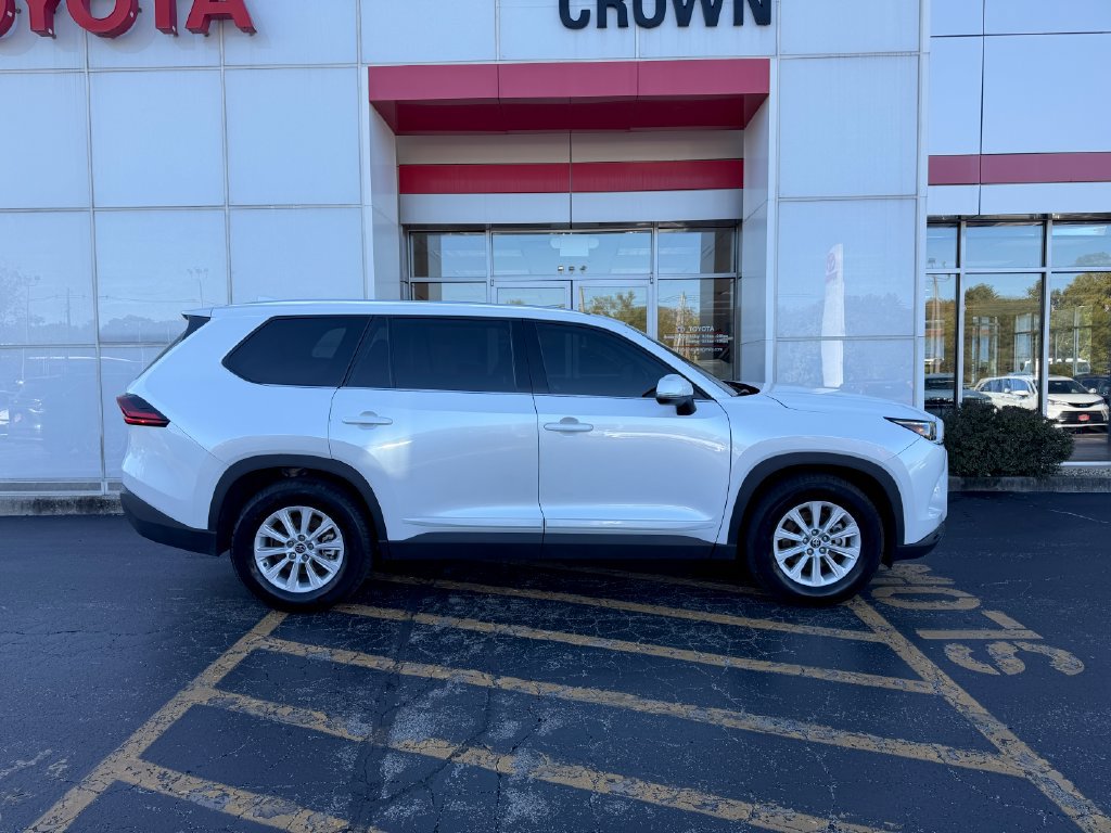 Used 2025 Toyota Grand Highlander AWD Hybrid image 4