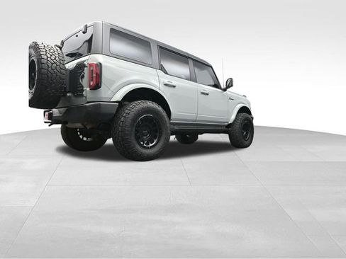 Used 2024 Ford Bronco Outer Banks image 33