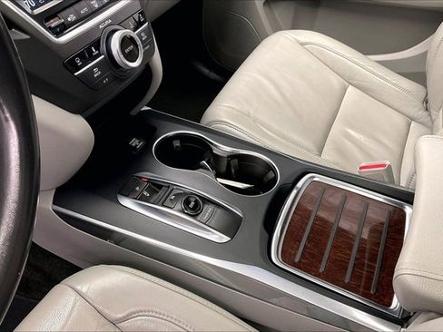 Used 2017 Acura MDX SH-AWD w/ Technology Package image 17
