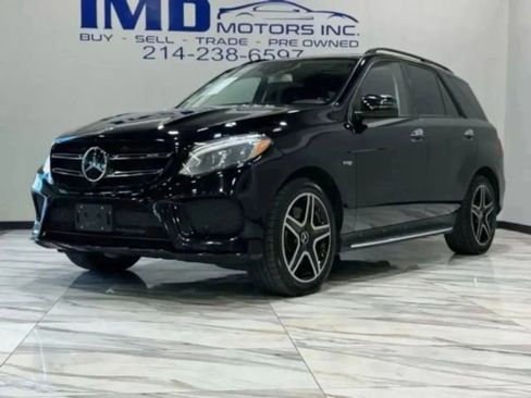 Used 2018 Mercedes-Benz GLE 43 AMG GLE 43 AMG w/ Premium 3 Package image 2