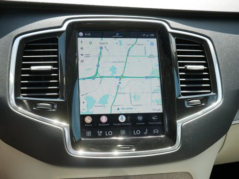 Certified 2023 Volvo XC90 B6 Plus w/ Protection Package Premier AWD/4WD image 27