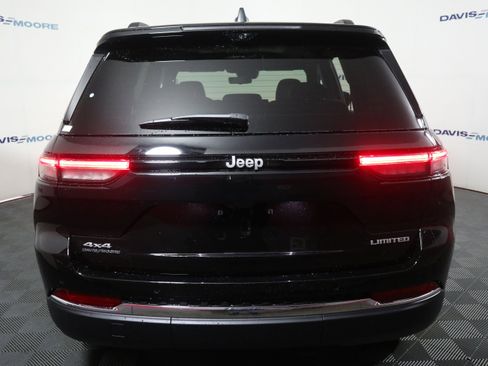 New 2025 Jeep Grand Cherokee Limited w/ Luxury Tech Group II AWD/4WD image 6