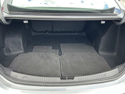 Used 2023 Chevrolet Malibu LT image 16