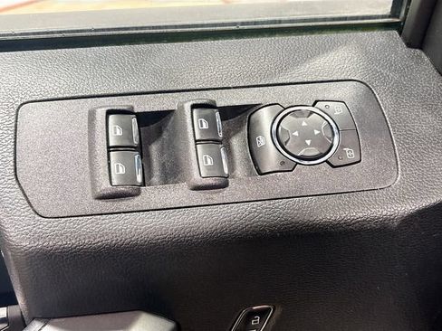 Used 2019 Ford F150 XLT w/ Equipment Group 302A Luxury AWD/4WD image 19