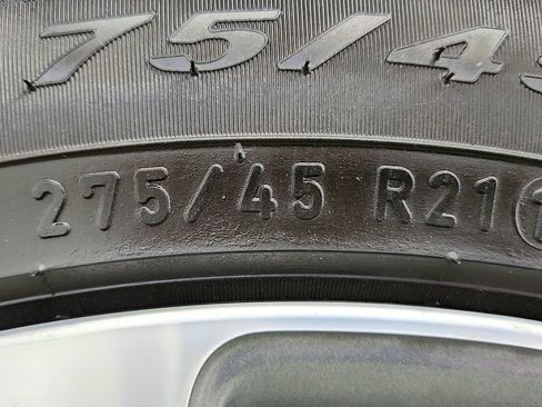Used 2019 Land Rover Range Rover Sport HSE Dynamic AWD/4WD image 36
