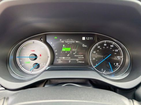 Used 2021 Toyota Venza XLE w/ Carpet Mat Package (TMS) AWD/4WD image 20
