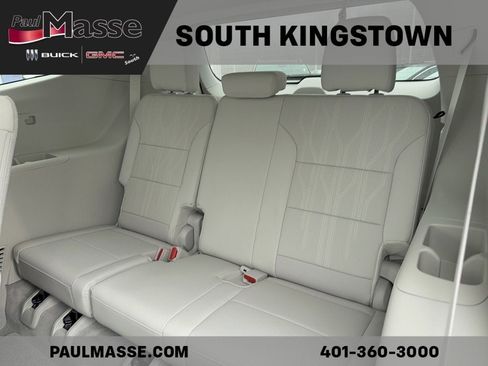 Used 2025 Buick Enclave Avenir w/ Trailering Package, 5000 lbs. image 9