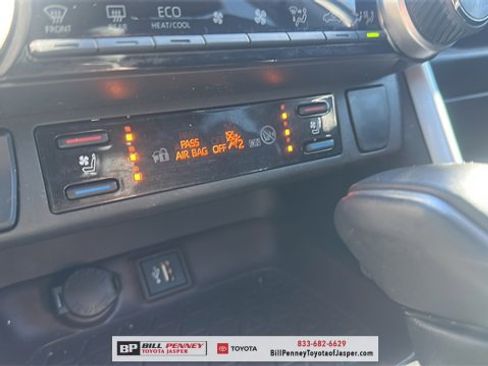 Used 2023 Toyota RAV4 Limited image 21