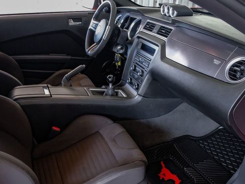 Used 2012 Ford Mustang Boss 302 w/ Boss 302 Accessory Pkg image 11