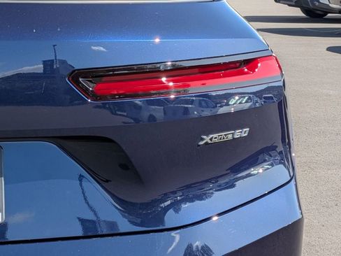 New 2026 BMW iX xDrive60 image 25