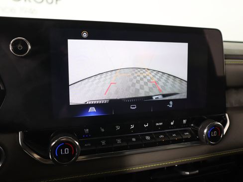 Used 2023 Chevrolet Colorado ZR2 w/ ZR2 Convenience Package III image 6