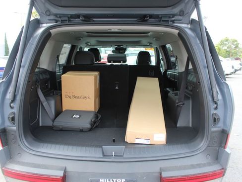 New 2025 Hyundai Santa Fe Limited image 10