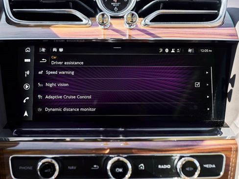 Used 2023 Bentley Bentayga Extended Wheelbase image 79