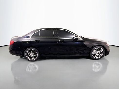 Used 2019 Mercedes-Benz E 300 w/ Premium 1 Package image 11
