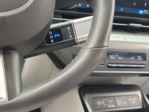 Certified 2025 Hyundai Kona SEL image 21