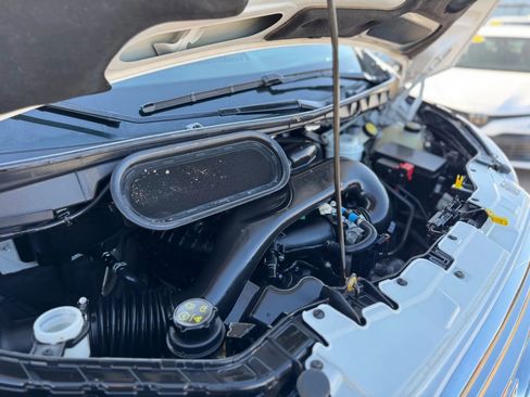 Used 2018 Ford Transit 350 XLT image 26