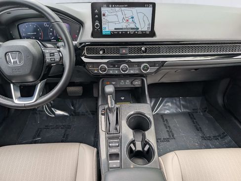 Certified 2024 Honda Civic Touring image 18