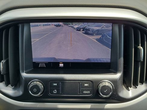 Used 2022 Chevrolet Colorado LT w/ Luxury Package AWD/4WD image 25