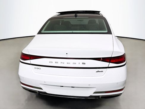 Used 2025 Genesis G90 3.5T image 6