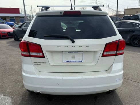 Used 2014 Dodge Journey SE w/ Flexible Seating Group image 6