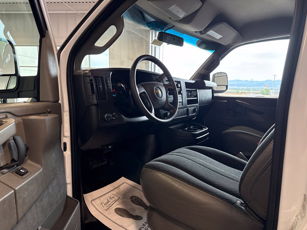 Used 2025 Chevrolet Express 2500 w/ Driver Convenience Package RWD image 10