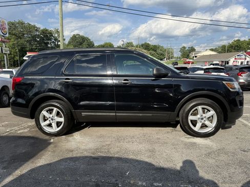 Used 2018 Ford Explorer FWD image 4