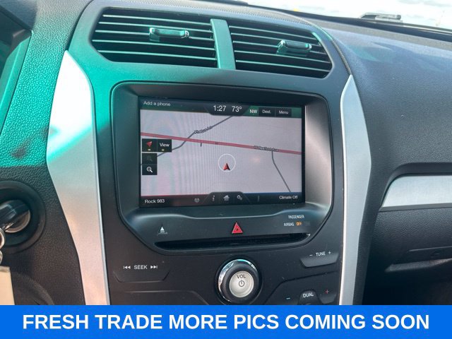 Used 2015 Ford Explorer XLT w/ Equipment Group 202B FWD image 29