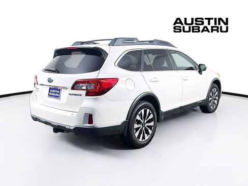 Used 2015 Subaru Outback 2.5i Limited image 7