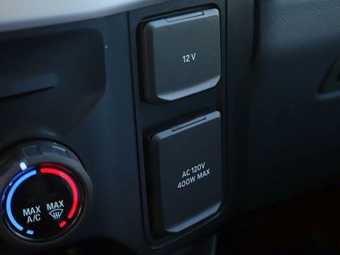 Used 2024 Ford F250 XLT w/ FX4 Off-Road Package image 25