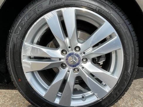 Used 2011 Mercedes-Benz E 350 4MATIC Sedan w/ Premium 1 Pkg image 15