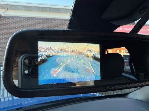 Used 2021 Ford Explorer AWD image 18