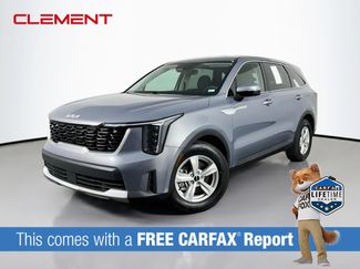 Used 2024 Kia Sorento LX FWD video 1