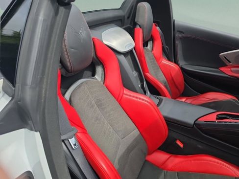 Used 2020 Chevrolet Corvette Stingray Preferred Conv w/ 2LT Preferred Equipment Group RWD image 21