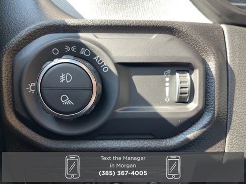 New 2025 Jeep Gladiator Sport image 24