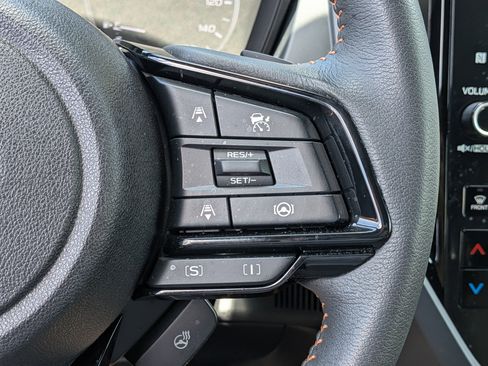 Used 2025 Subaru Forester Touring AWD/4WD image 28