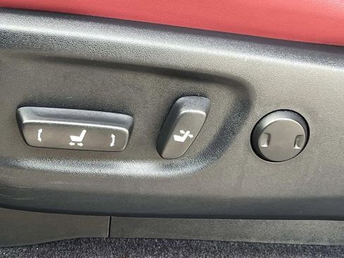 Used 2021 Lexus GX 460 Premium image 32