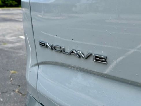 Used 2024 Buick Enclave Premium w/ Experience Buick Package FWD image 15