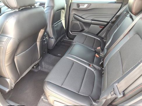 New 2026 Ford Escape ST-Line w/ Tech Pack #1 image 31