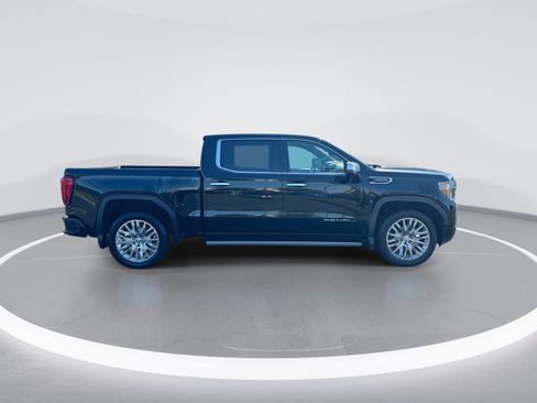 Used 2019 GMC Sierra 1500 Denali w/ Denali Ultimate Package AWD/4WD image 10